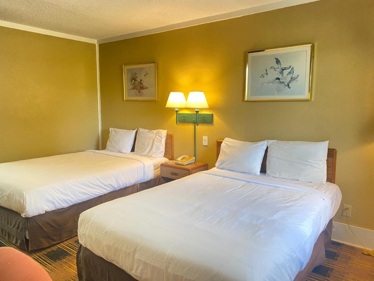קודאק Smokies Inn - New Linens & Ultrafast Wifi - Friendliest Hospitality Guaranteed! מראה חיצוני תמונה